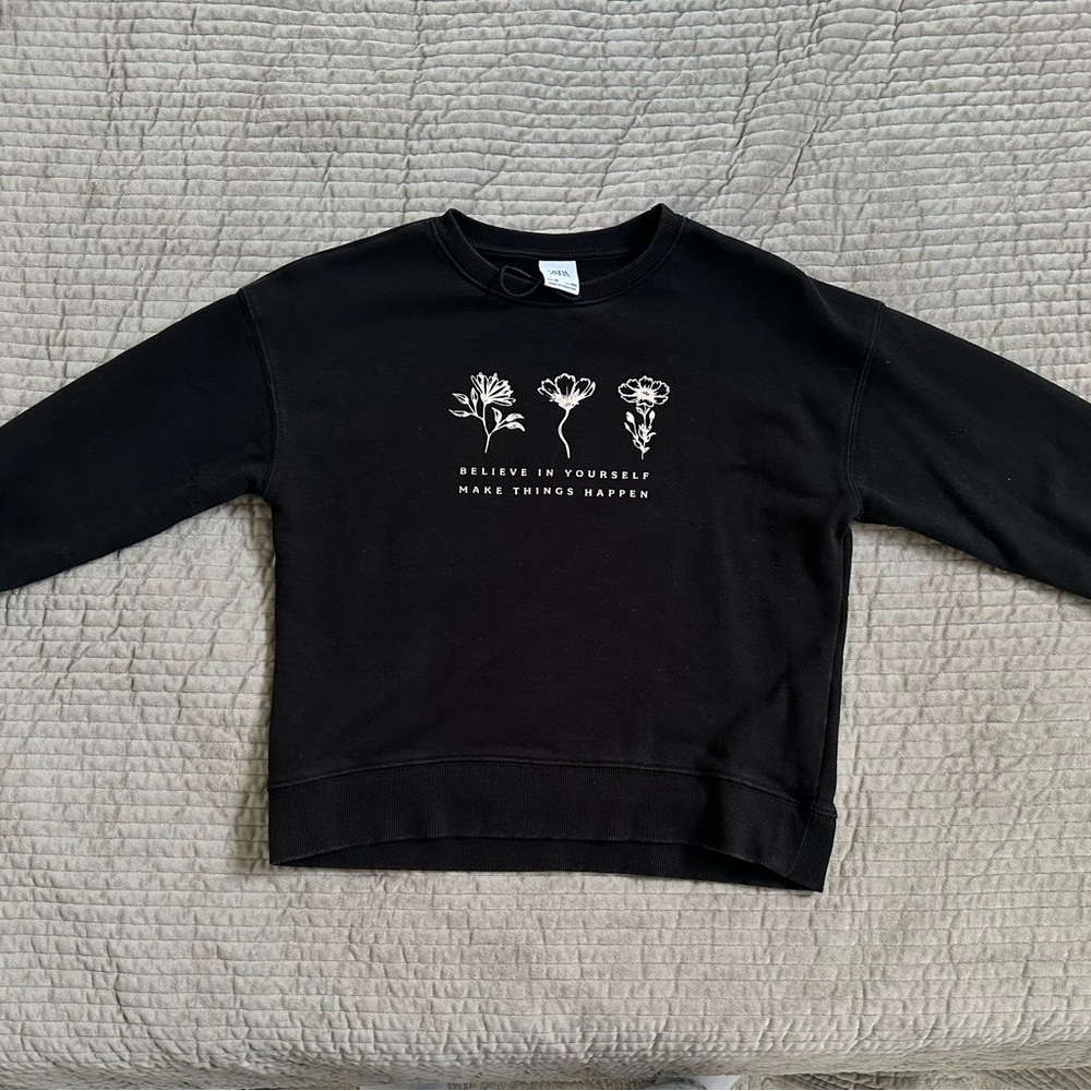 Zara Girls (10) Graphic Crewneck Sweater